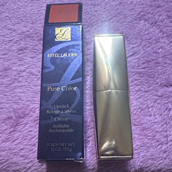 Estee Lauder Pure Color Lipstick in Elegant Blue - Picture 3 of 3